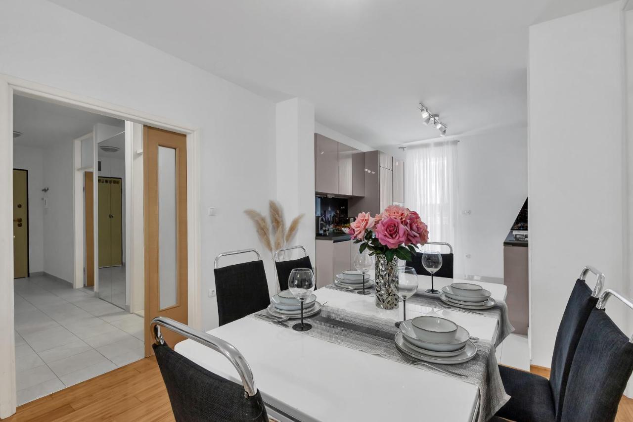 Apartament Stylish *